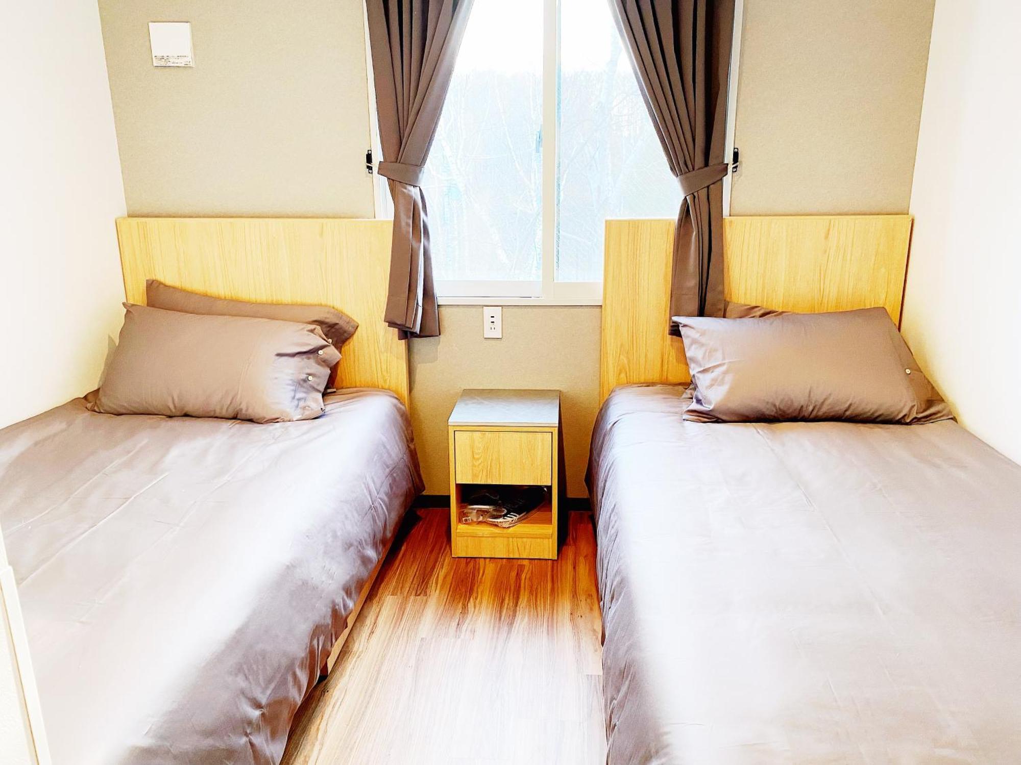 Q Fox Gmg Hotel Куттян Экстерьер фото